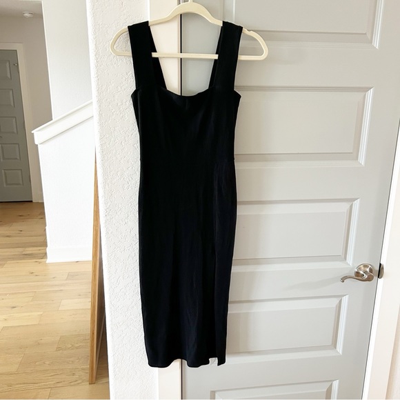 Reformation Cassi Knit Ribbed Midi Dress - Picture 3 of 6